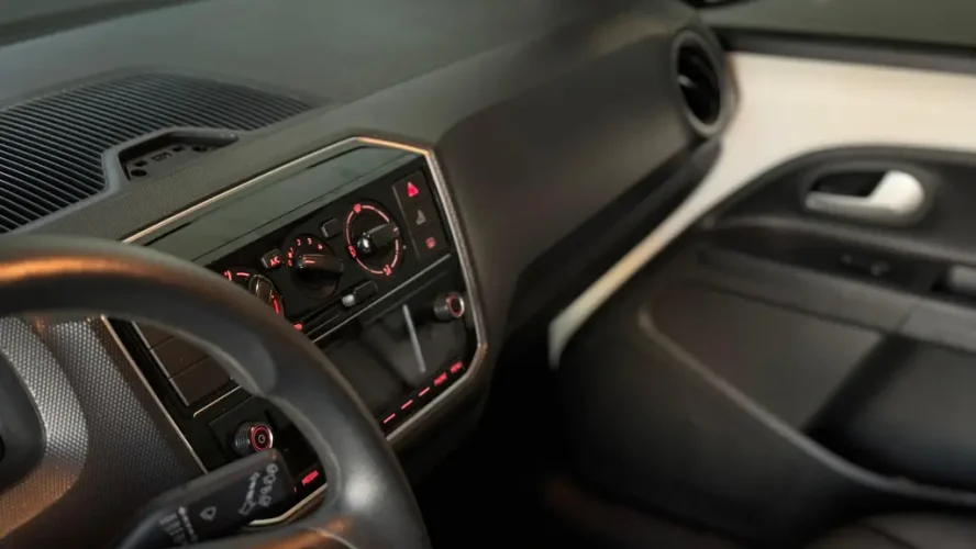 VOLKSWAGEN UP 1.0 4P FLEX 170 TSI XTREME, Foto 5