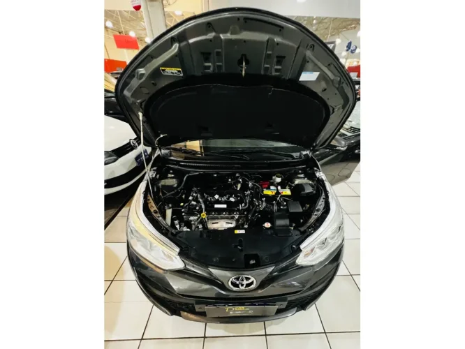 TOYOTA Yaris Hatch 1.5 16V 4P FLEX XL MULTIDRIVE AUTOM�TICO CVT, Foto 12