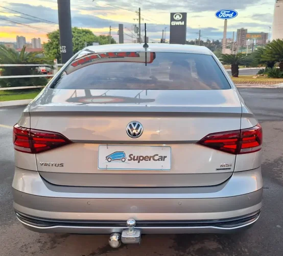 VOLKSWAGEN Virtus 1.6 4P MSI FLEX AUTOM�TICO, Foto 5