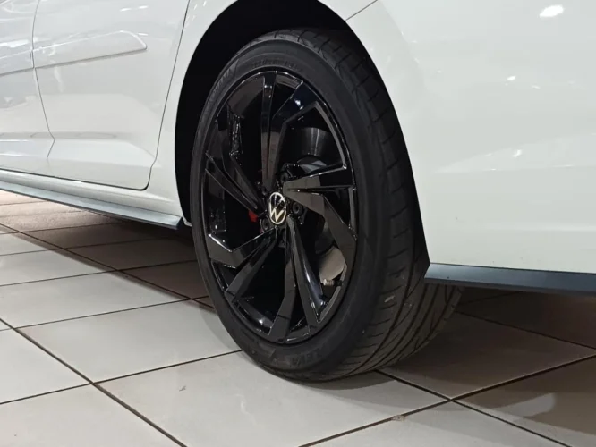 VOLKSWAGEN Jetta 2.0 4P 350 TSI GLI AUTOMTICO DSG, Foto 5