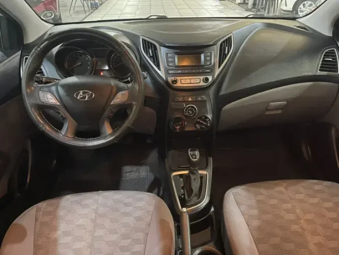 HYUNDAI HB 20 Sedan 1.6 16V 4P FLEX COMFORT AUTOM�TICO, Foto 7