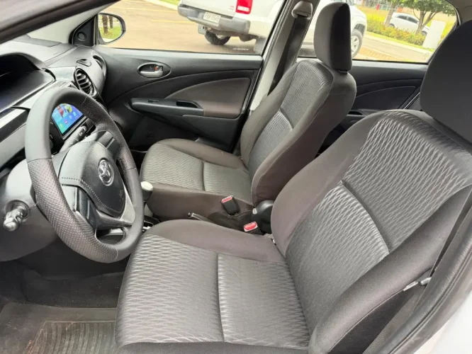 TOYOTA Etios Sedan 1.5 16V 4P FLEX X AUTOM�TICO, Foto 10