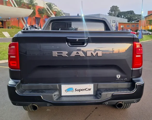 RAM Rampage 2.0 4P HURRICANE 4 TURBO R/T 4X4 AUTOM�TICO, Foto 5