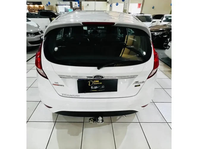 FORD Fiesta Hatch 1.6 16V 4P FLEX TITANIUM POWERSHIFT AUTOM�TICO, Foto 6