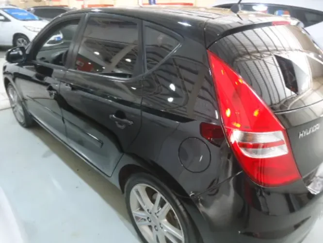 HYUNDAI I30 2.0 16V 4P GLS, Foto 5