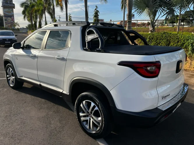 FIAT Toro 2.0 16V 4P 4WD FREEDOM TURBO DIESEL  AUTOMTICO, Foto 6