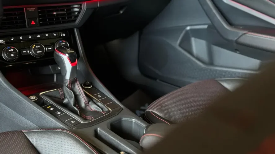 VOLKSWAGEN Jetta 2.0 4P 350 TSI GLI AUTOM�TICO DSG, Foto 18