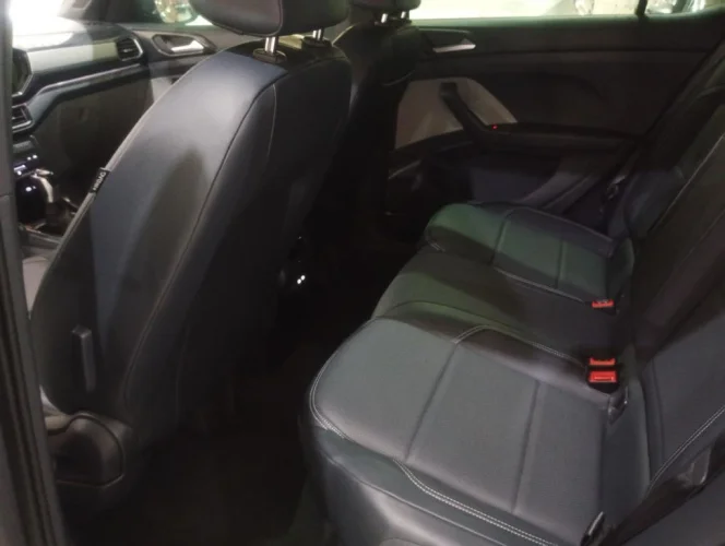 VOLKSWAGEN T-Cross 1.4 4P 250 TSI FLEX HIGHLINE AUTOMTICO, Foto 16