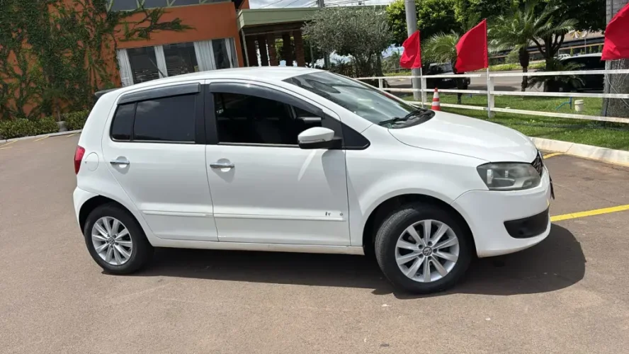 VOLKSWAGEN Fox 1.6 4P I-TREND FLEX, Foto 4