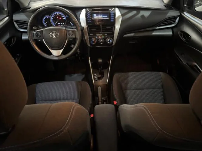 TOYOTA Yaris Sedan 1.5 16V 4P FLEX XL LIVE MULTIDRIVE AUTOM�TICO CVT, Foto 8