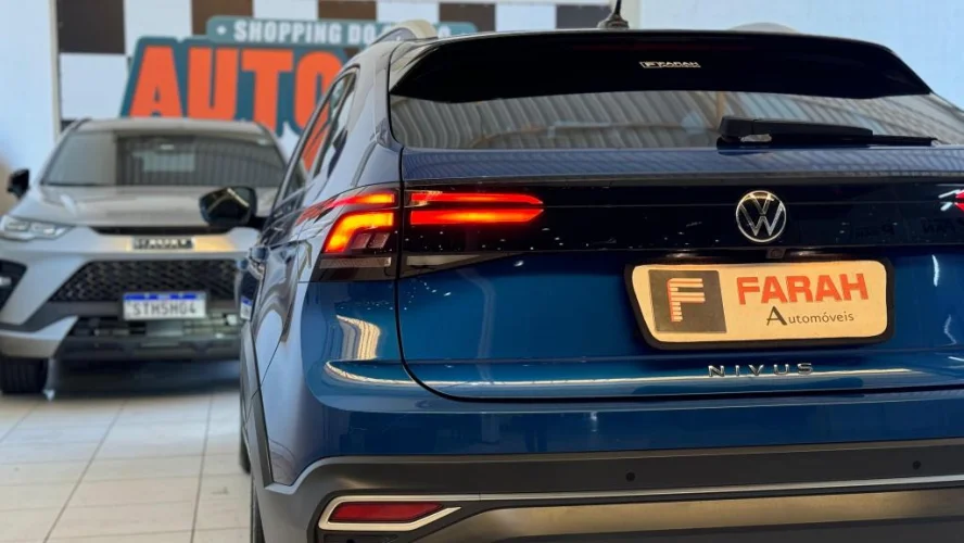 VOLKSWAGEN Nivus 1.0 4P FLEX 200 TSI HIGHLINE TURBO AUTOMTICO, Foto 2