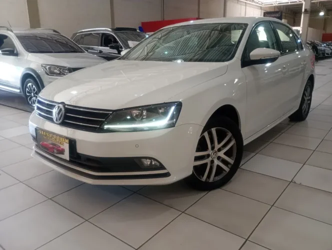 VOLKSWAGEN Jetta 1.4 16V 4P TSI COMFORTLINE AUTOM�TICO, Foto 4