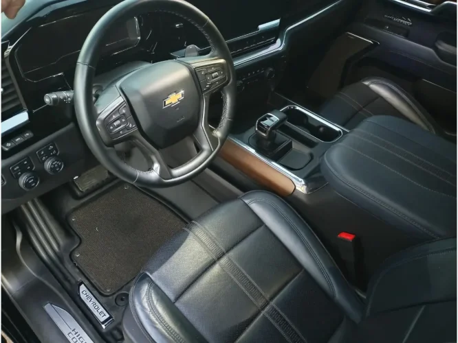 CHEVROLET Silverado 5.3 V8 1500 HIGH COUNTRY CABINE DUPLA 4X4 AUTOM�TICO, Foto 9