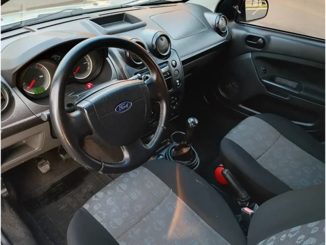 FORD Fiesta Hatch 1.6 4P FLEX, Foto 6