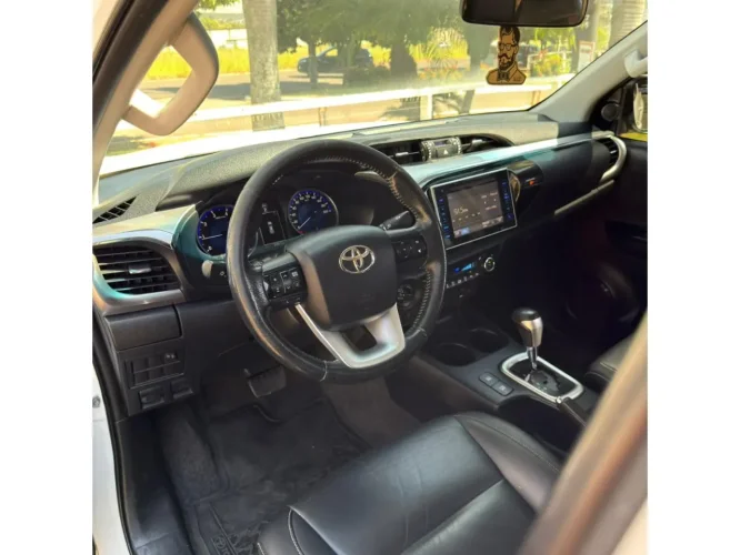 TOYOTA Hilux Caminhonete 2.8 16V SRV 4X4 DIESEL CABINE DUPLA AUTOM�TICO, Foto 8