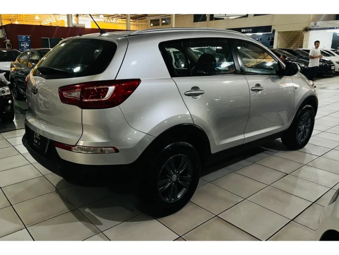 KIA Sportage 2.0 16V 4P LX, Foto 4