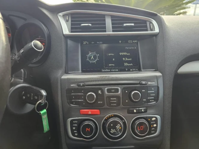 CITROEN C4 Sedan 1.6 16V 4P LOUNGE TENDANCE THP TURBO AUTOMTICO, Foto 10