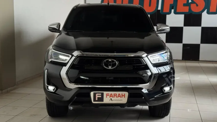 TOYOTA Hilux Caminhonete 2.8 16V SRX 4X4 TURBO DIESEL CABINE DUPLA AUTOM�TICO, Foto 2