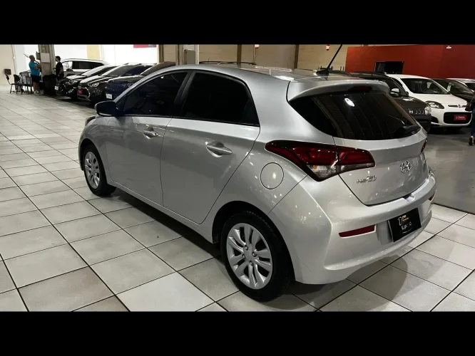 HYUNDAI HB 20 Hatch 1.6 16V 4P FLEX COMFORT, Foto 4