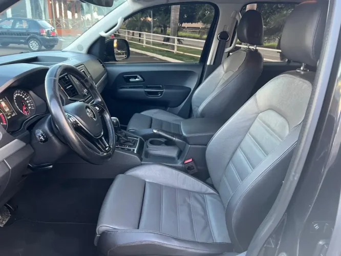 VOLKSWAGEN Amarok 3.0 V6 CABINE DUPLA HIGHLINE 4X4 TURBO INTERCOOLER AUTOM�TICO, Foto 6