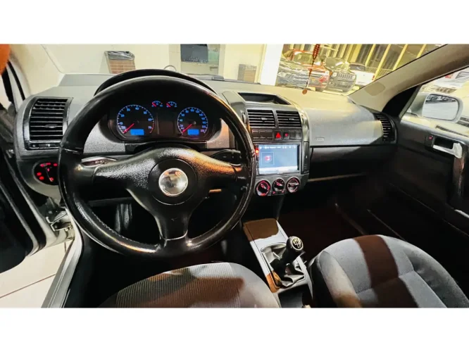VOLKSWAGEN Polo Hatch 1.6 4P COMFORTLINE, Foto 8