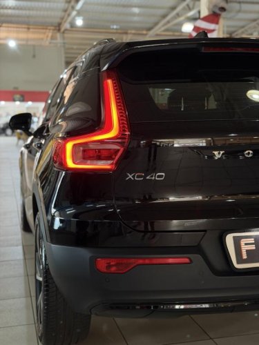 VOLVO XC40 1.5 16V 4P T5 RECHARGE H�BRIDO R-DESIGN GEARTRONIC AUTOM�TICO, Foto 7