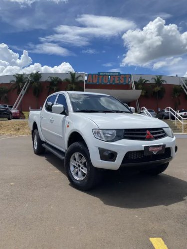 MITSUBISHI L 200 Triton 3.2 16V GL 4X4 CABINE DUPLA TURBO DIESEL INTERCOOLER, Foto 2