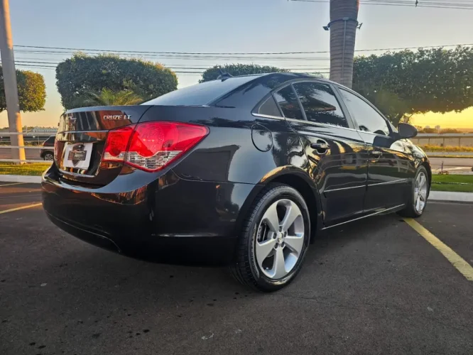 CHEVROLET Cruze Sedan 1.8 16V 4P LT ECOTEC FLEX, Foto 5