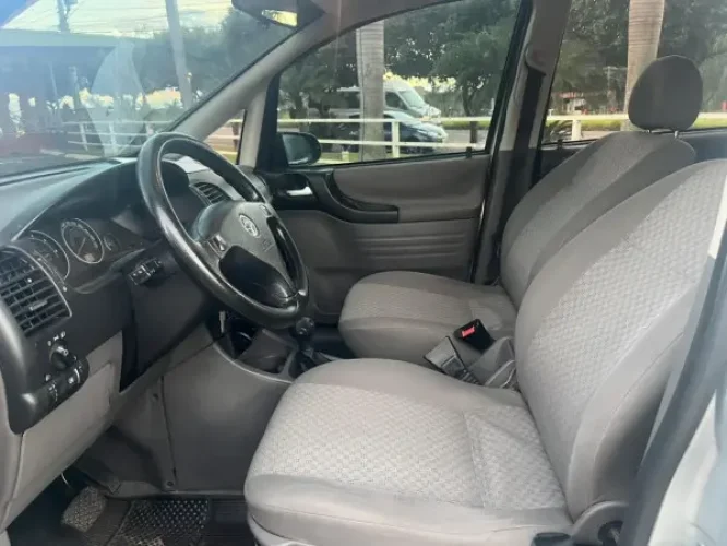 CHEVROLET Zafira 2.0 4P FLEX EXPRESSION 7 LUGARES AUTOM�TICO, Foto 8