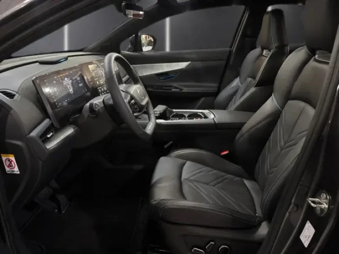 CHANGAN Uni-T 1.5 16V 4P FLEX TGDI 7DCT AUTOM�TICO, Foto 7