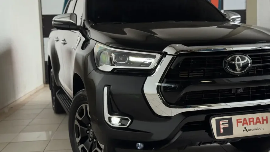 TOYOTA Hilux Caminhonete 2.8 16V SRX 4X4 TURBO DIESEL CABINE DUPLA AUTOM�TICO, Foto 3