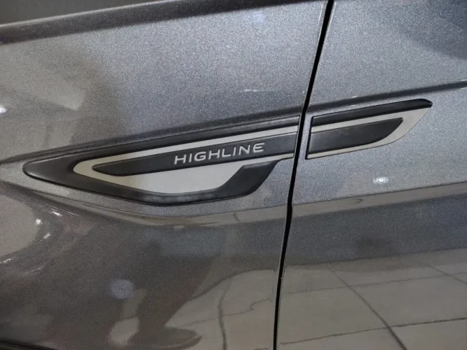 VOLKSWAGEN Nivus 1.0 4P FLEX 200 TSI HIGHLINE TURBO AUTOM�TICO, Foto 7