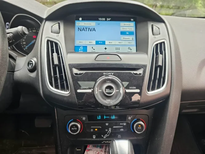 FORD Focus Hatch 2.0 16V 4P TITANIUM PLUS FLEX, Foto 12