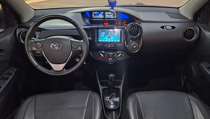TOYOTA Etios Sedan 1.5 16V 4P FLEX PLATINUM AUTOM�TICO, Foto 6