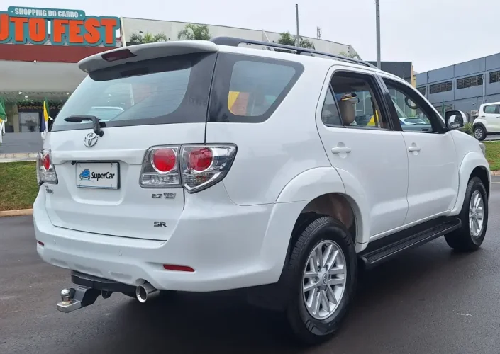 TOYOTA Hilux SW4 2.7 16V 4P SR FLEX AUTOM�TICO, Foto 4