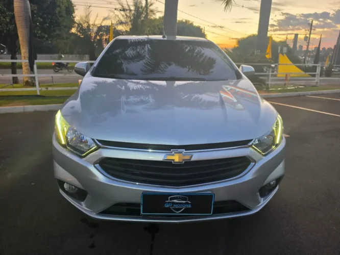 CHEVROLET Onix Hatch 1.4 4P FLEX LTZ, Foto 3