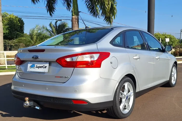 FORD Focus Sedan 2.0 16V 4P FLEX SE POWERSHIFT AUTOMTICO, Foto 6
