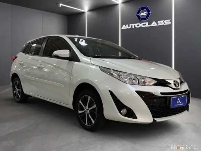 TOYOTA Yaris Hatch 1.3 16V 4P FLEX XL PLUS TECH MULTIDRIVE AUTOMTICO CVT, Foto 4