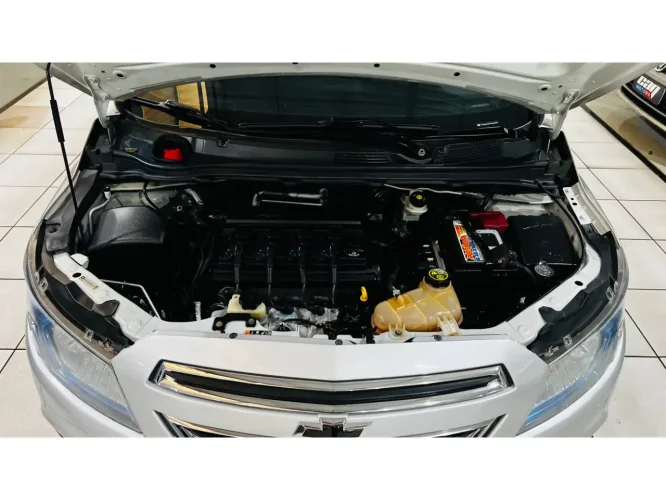 CHEVROLET Prisma 1.4 4P LTZ FLEX, Foto 9