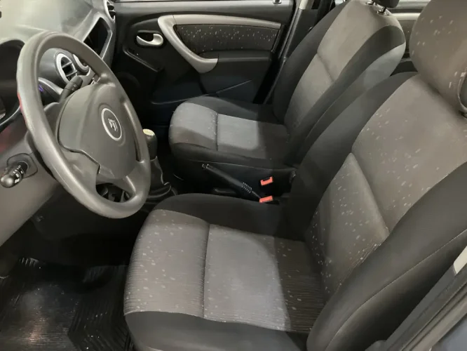 RENAULT Logan 1.0 16V 4P FLEX EXPRESSION, Foto 3