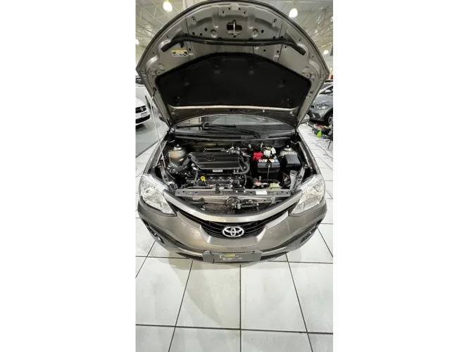 TOYOTA Etios Hatch 1.5 16V 4P FLEX XS AUTOMTICO, Foto 11