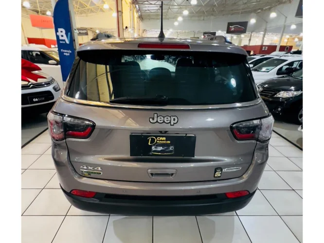 JEEP Compass 2.0 16V 4P 350 LONGITUDE 4X4 TURBO DIESEL AUTOMTICO, Foto 4