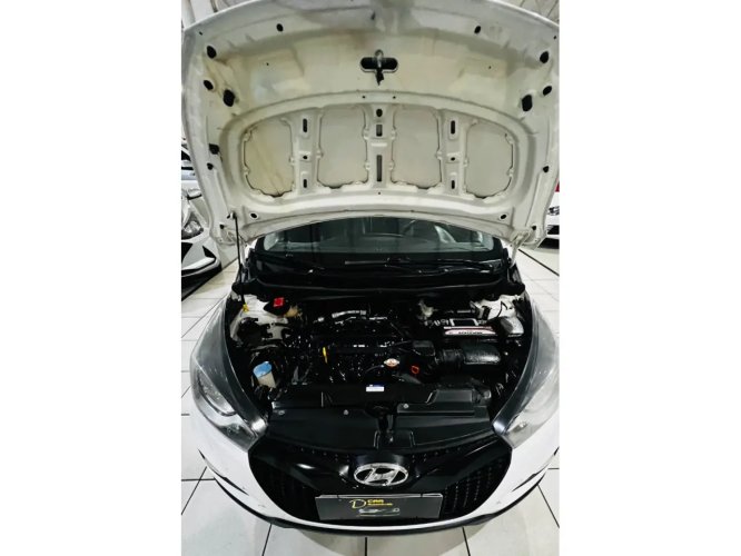 HYUNDAI HB 20 Hatch X 1.6 16V 4P PREMIUM FLEX AUTOM�TICO, Foto 6