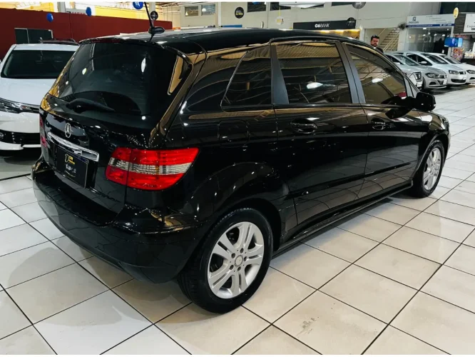 MERCEDES-BENZ B 180 1.7 4P CONFORT AUTOM�TICO, Foto 5
