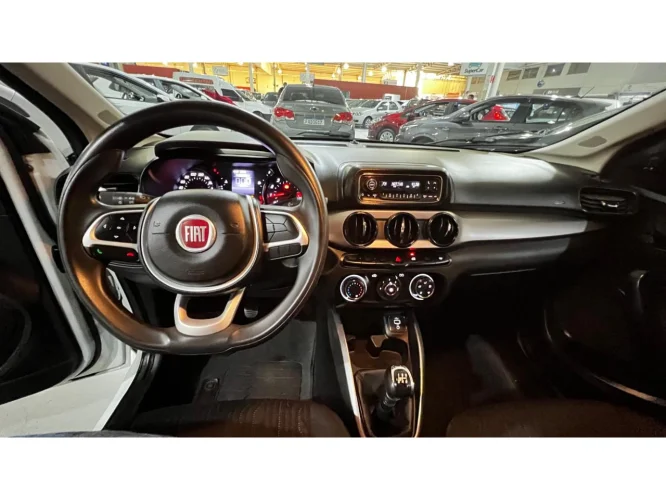 FIAT Cronos 1.3 4P FLEX, Foto 9