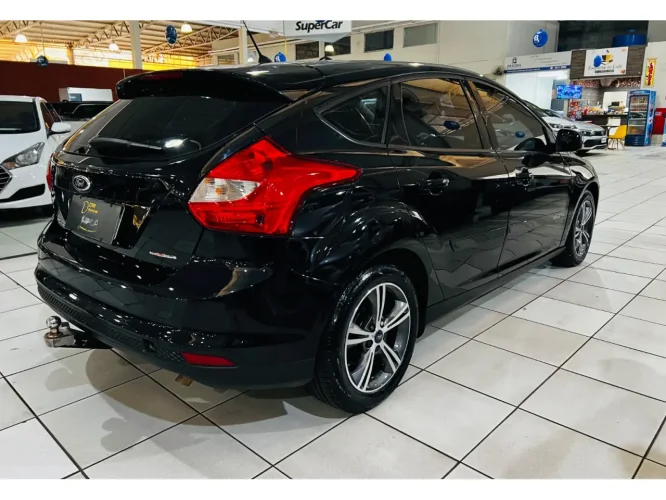 FORD Focus Hatch 1.6 16V 4P FLEX SE POWERSHIFT AUTOM�TICO, Foto 4