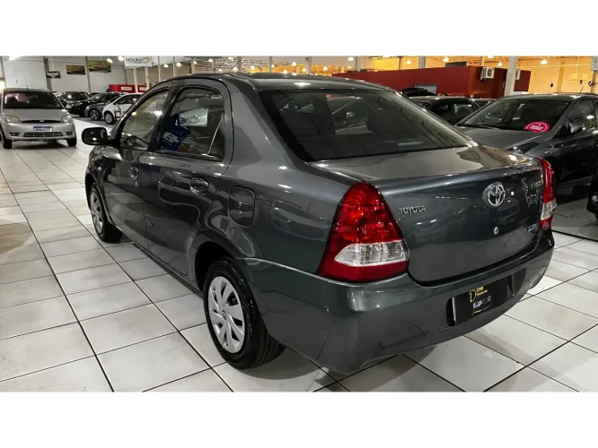 TOYOTA Etios Sedan 1.5 16V 4P FLEX XS, Foto 6