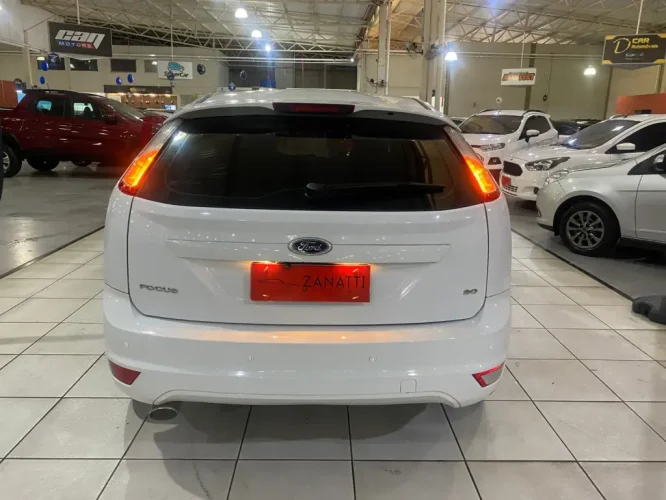 FORD Focus Hatch 2.0 16V 4P GLX FLEX, Foto 9