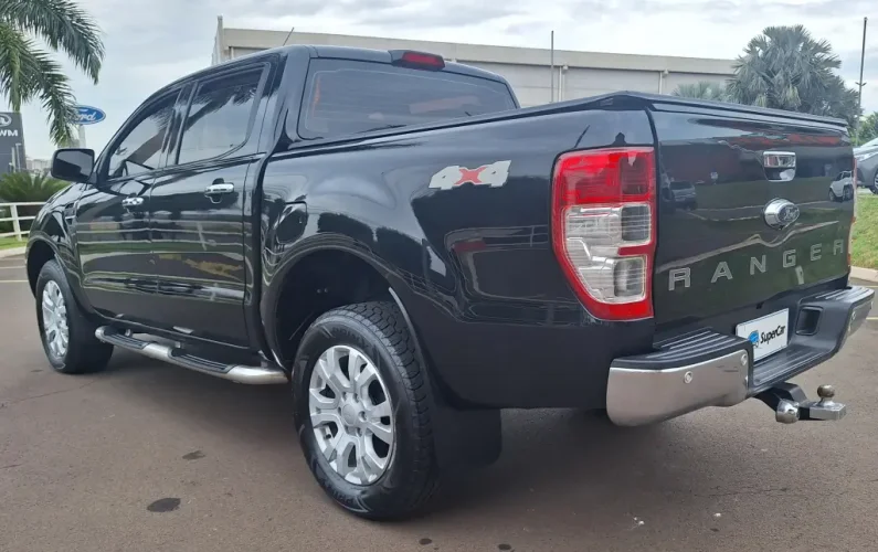 FORD Ranger 3.2 20V XLT 4X4 CABINE DUPLA TURBO DIESEL AUTOMTICO, Foto 4