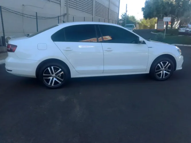 VOLKSWAGEN Jetta 1.4 4P 250 TSI R-LINE AUTOMTICO, Foto 6